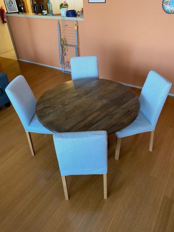 Dinning Table with 4 Chair from Home R Us - Image 2