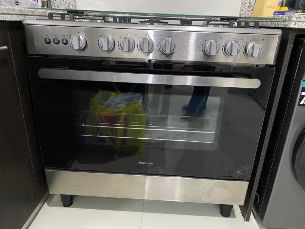 Gas Cooker Free Standing from Hisense