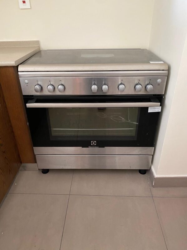 Gas Cooker Free Standing From Electrolux