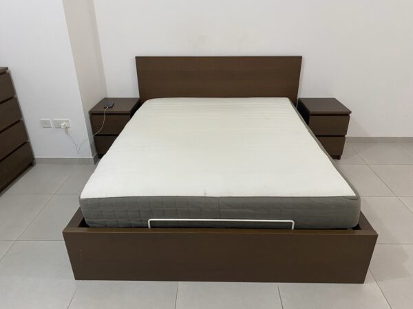 Bed Set Queen from IKEA - Image 2