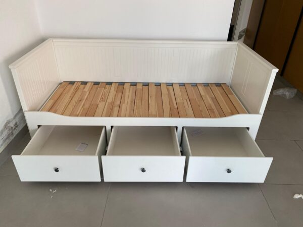 HEMNES Day-bed frame with 3 drawers from IKEA - Image 5